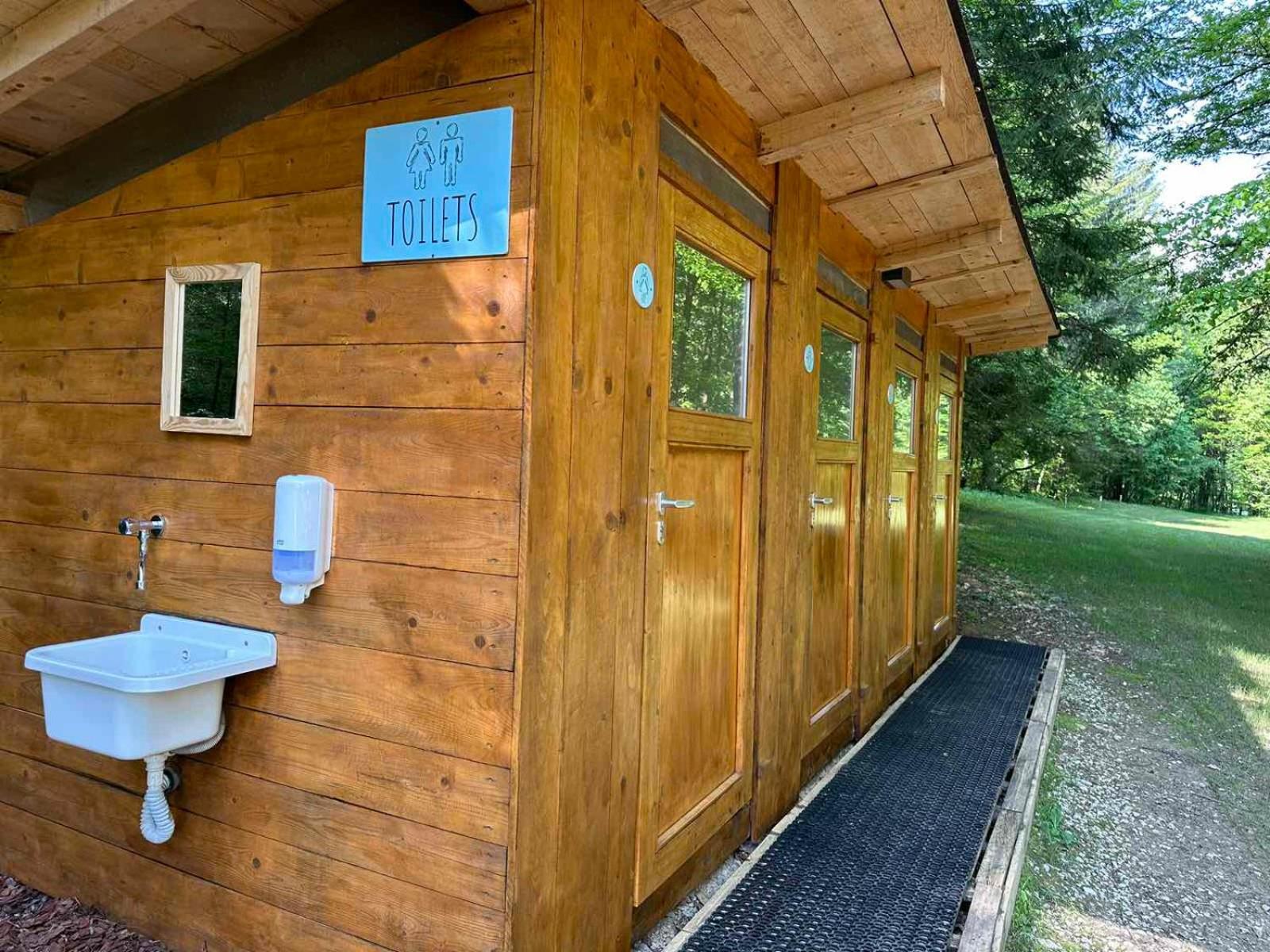 Eco River Camp - Pitches Radovljica Exterior photo